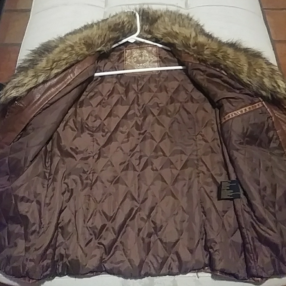 Jacket - Picture 3 of 5